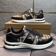 Burberry Low Shoes